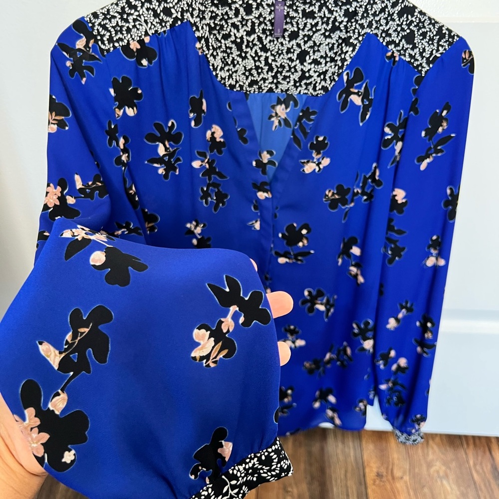 NYDJ long sleeve blouse! Beautiful blue print blouse.